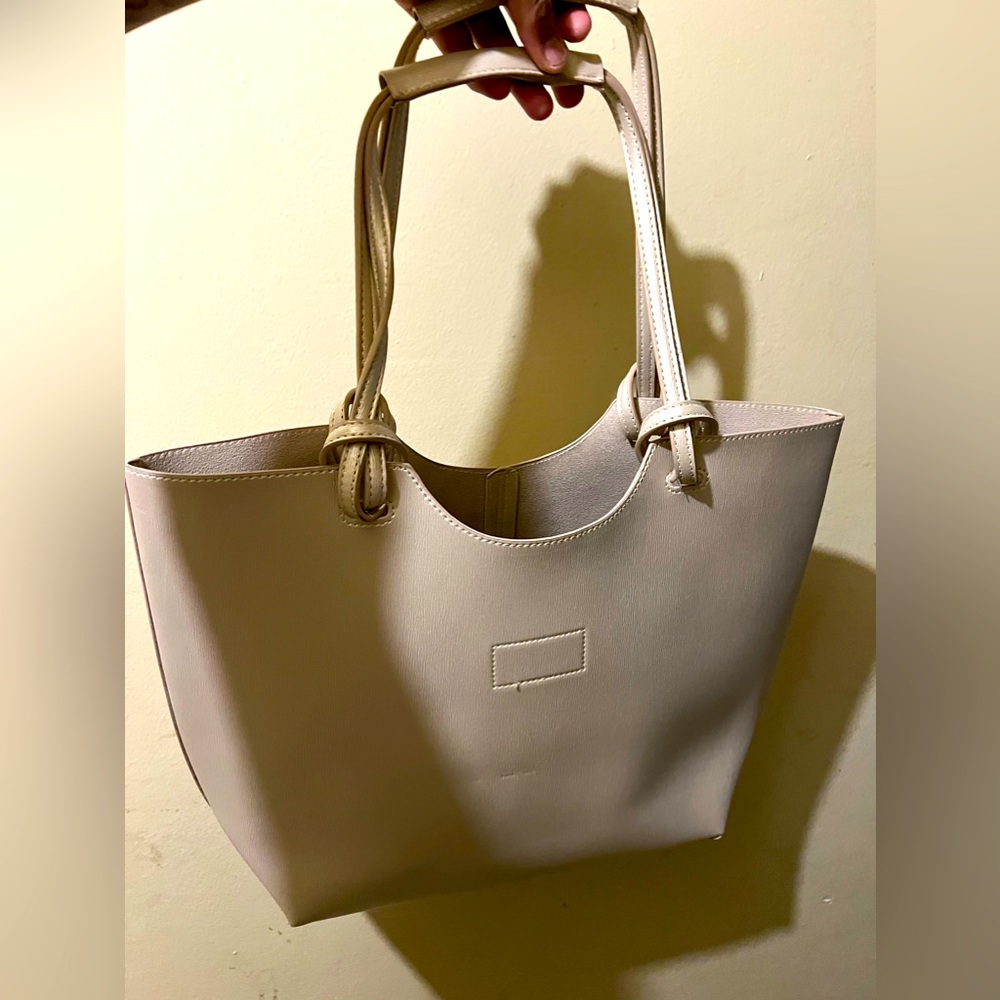 Neiman Marcus MWOT large shoulder Tote Bag